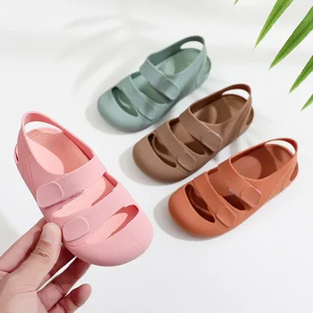 Детские сандалии, пляжная обувь с закрытым носком, дышащие римские сандалии ярких цветов для мальчиков и девочек, мягкая нескользящая детская обувь